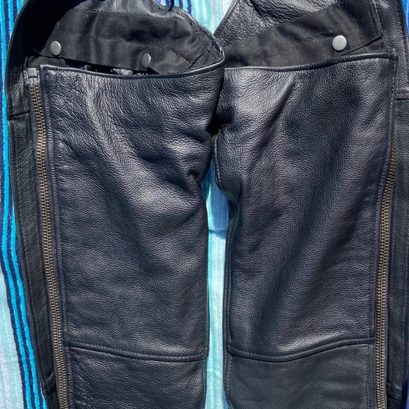 XXS unisex leather chaps. NWOT $80 OBO - Picture 2 of 4